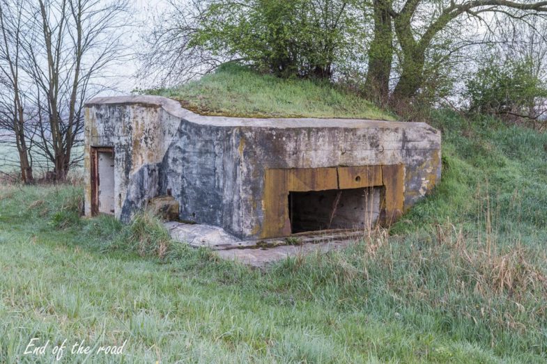 Oderstellung, Doppel-MG-Schartenstand 711, widok od strony zachodniej izby bojowej